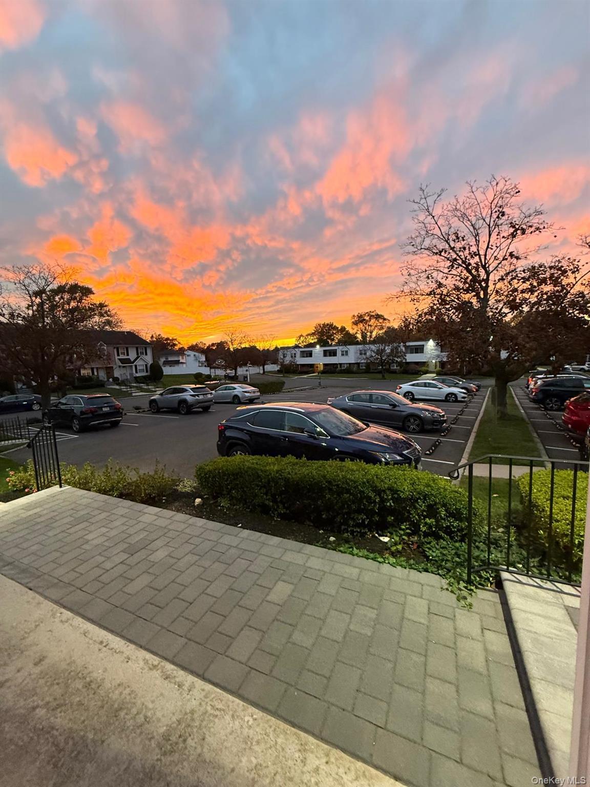 Condo Santa Barbara  Nassau County, NY 11803, MLS-947537-20