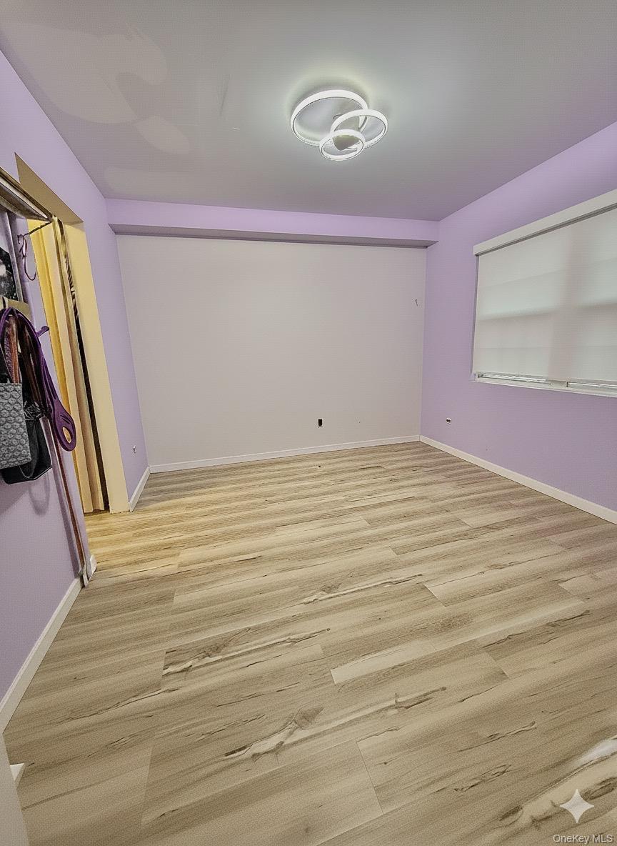 Condo Santa Barbara  Nassau County, NY 11803, MLS-947537-3