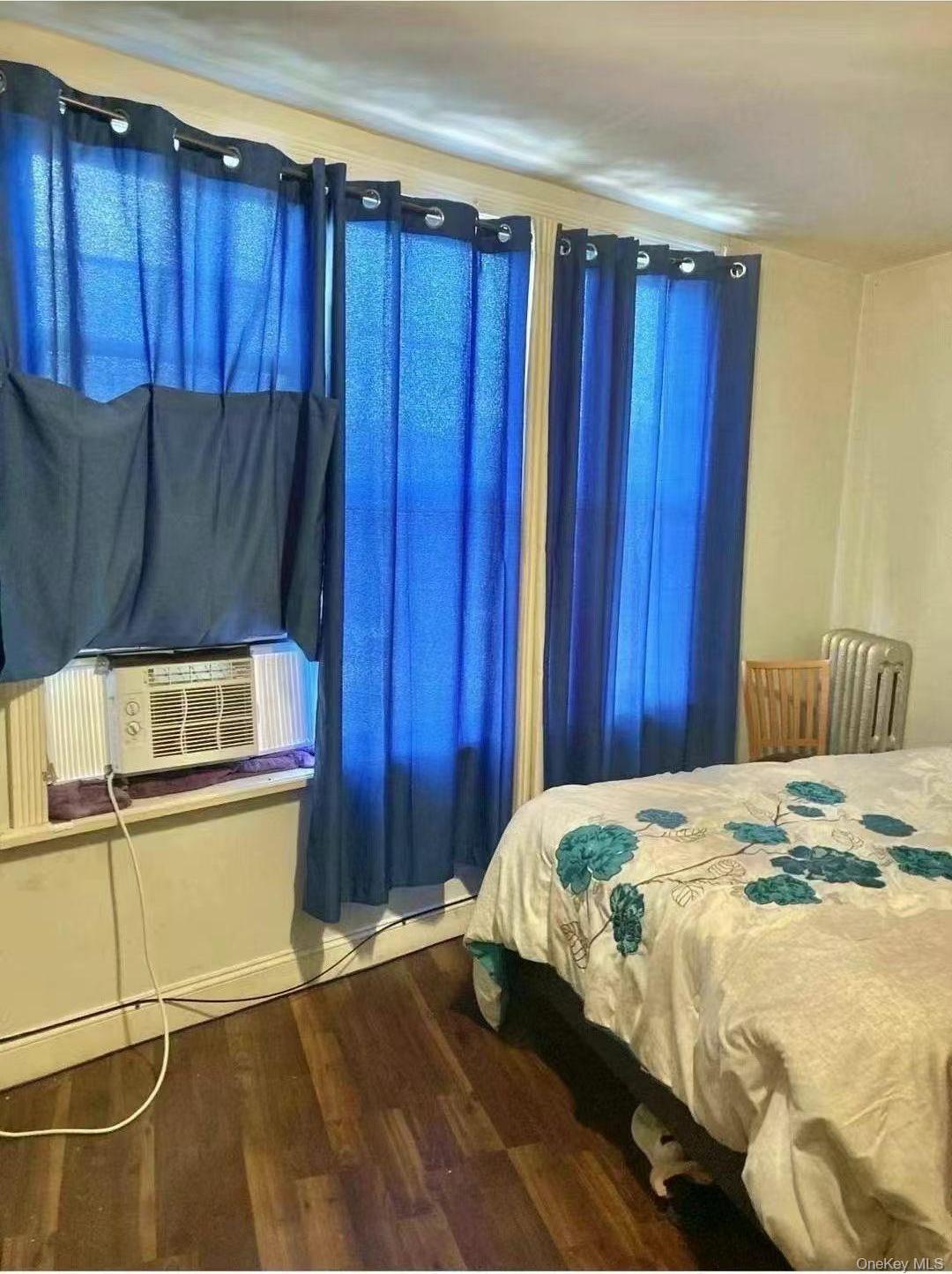 Single Family Liberty  Queens, NY 11419, MLS-947540-6