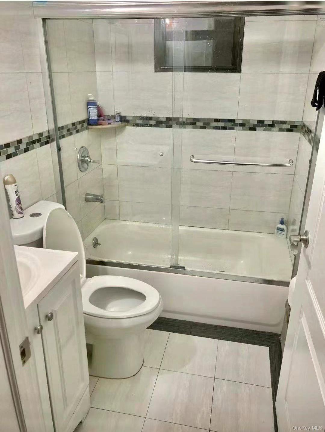 Single Family Liberty  Queens, NY 11419, MLS-947540-8