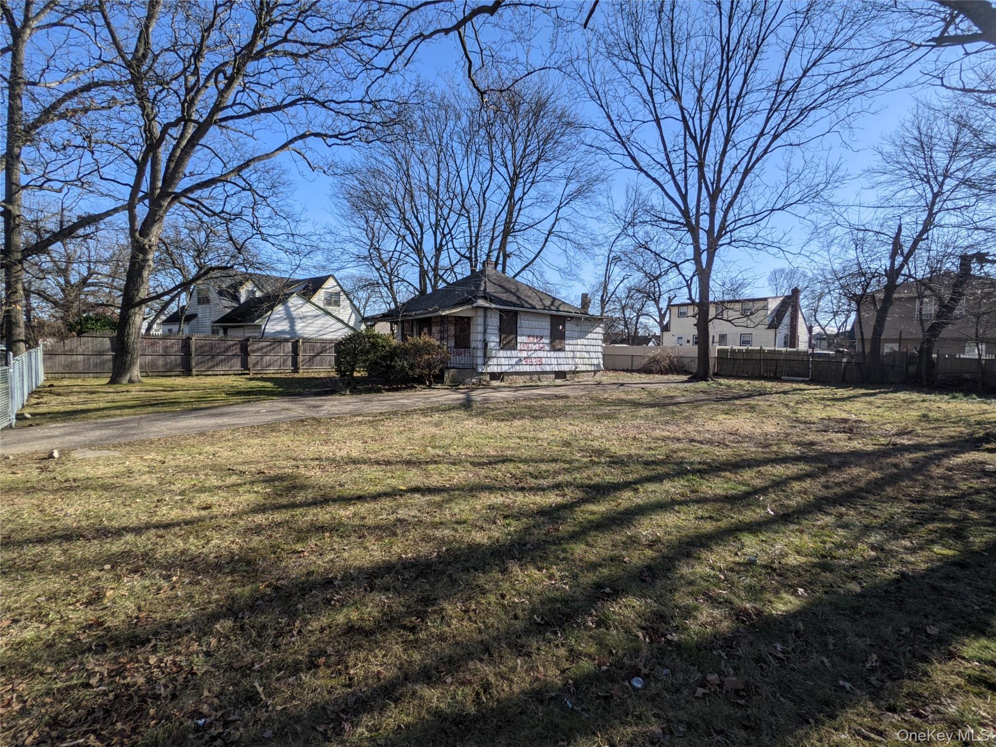 Single Family Cumberland  Nassau County, NY 11575, MLS-947552-2