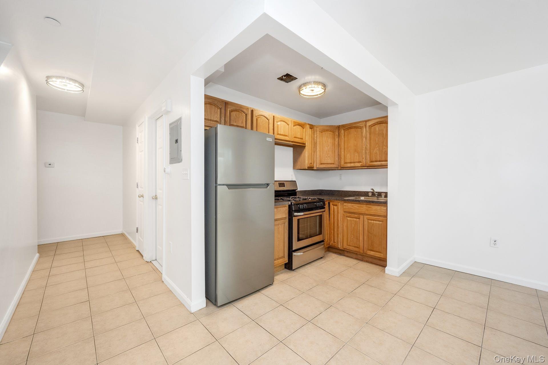 Single Family Rombouts  Bronx, NY 10475, MLS-947591-15
