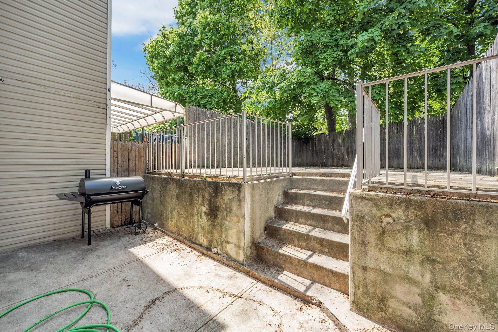 Single Family Rombouts  Bronx, NY 10475, MLS-947591-25