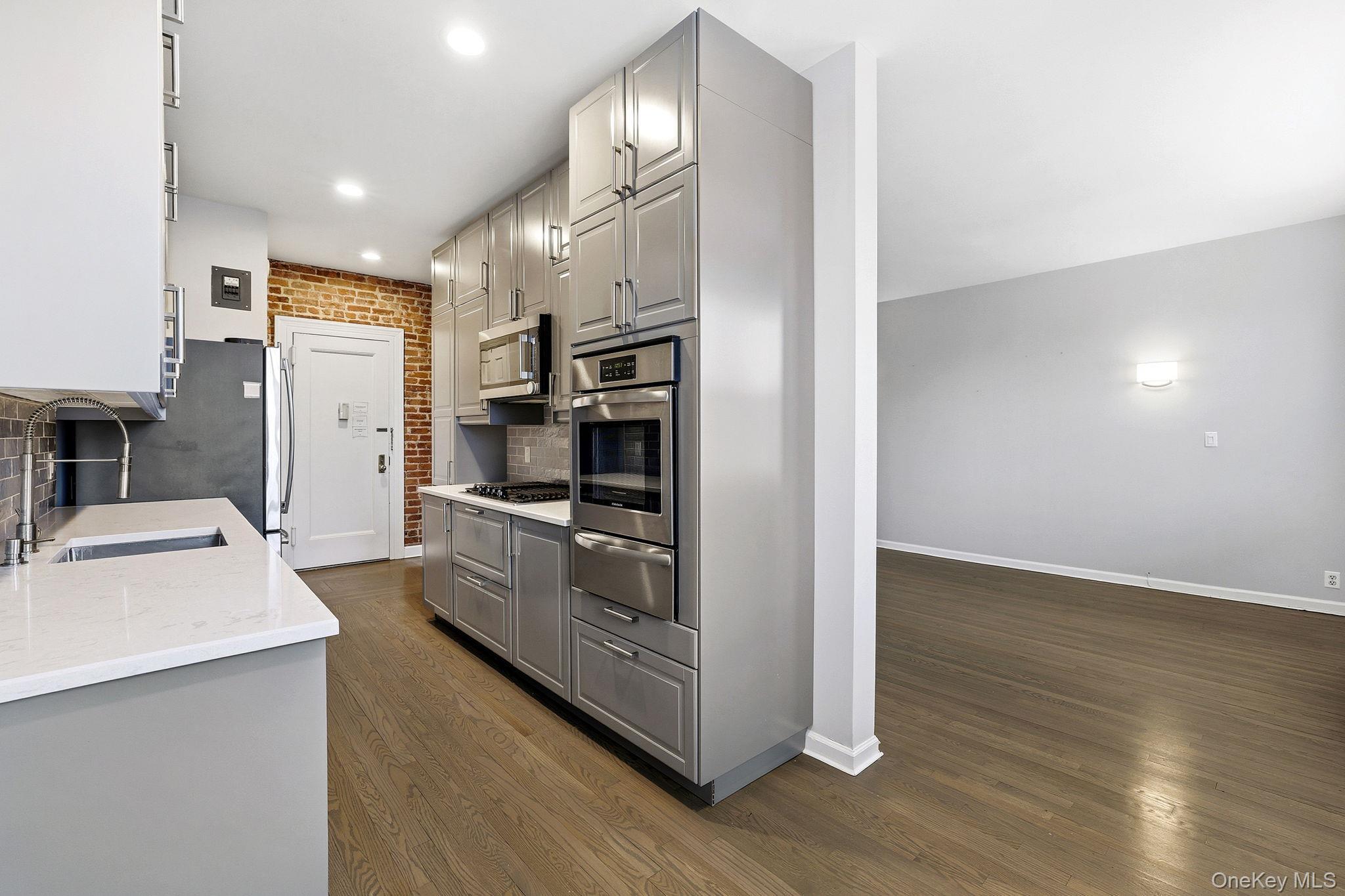 Coop Alden  Westchester County, NY 10538, MLS-947618-9