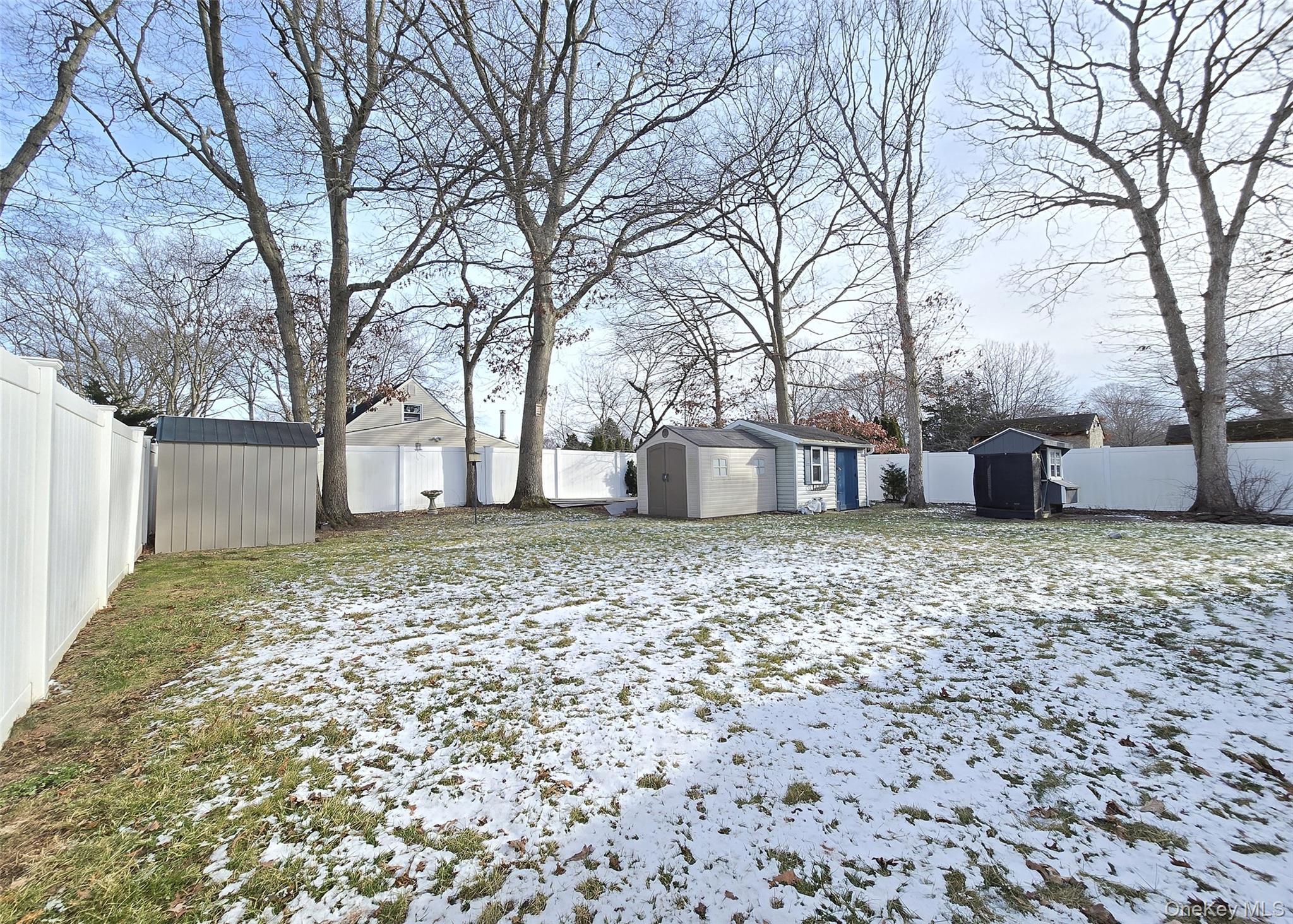 Single Family Franklin  Suffolk County, NY 11727, MLS-947637-26