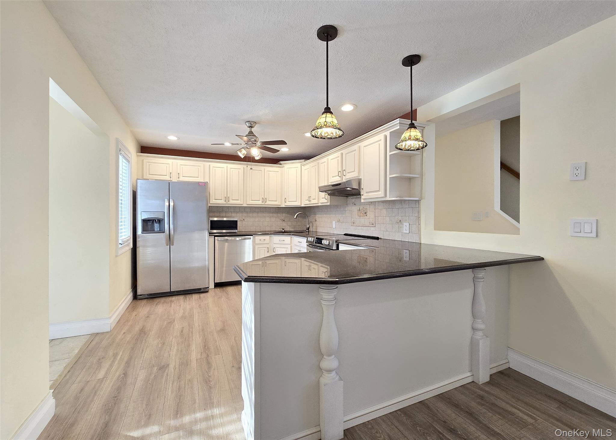 Single Family Franklin  Suffolk County, NY 11727, MLS-947637-4