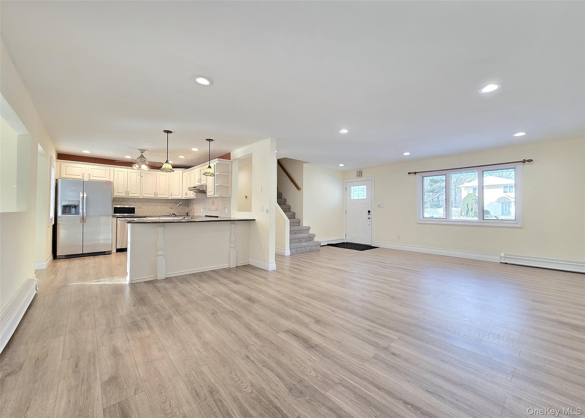 Single Family Franklin  Suffolk County, NY 11727, MLS-947637-7