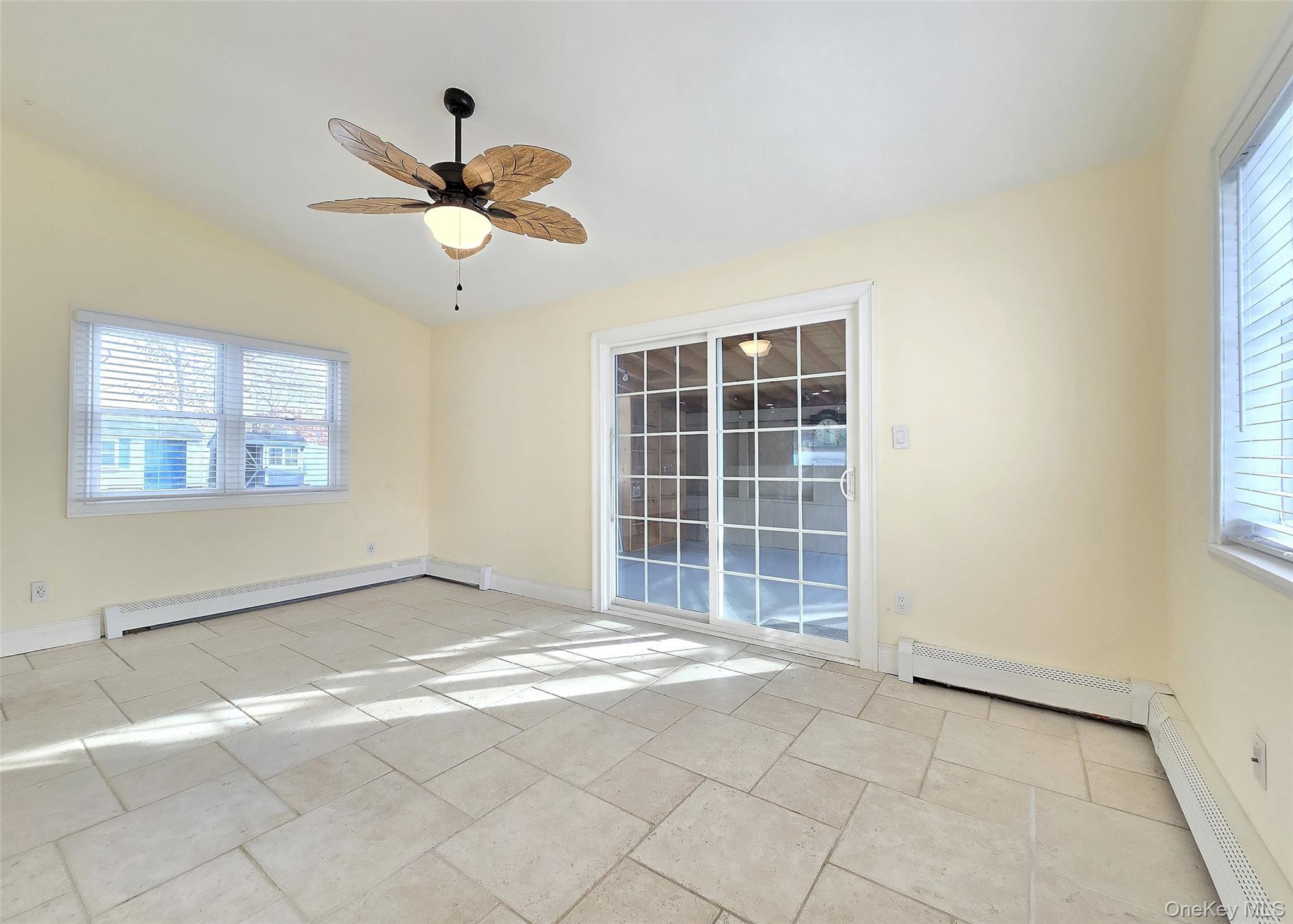 Single Family Franklin  Suffolk County, NY 11727, MLS-947637-8