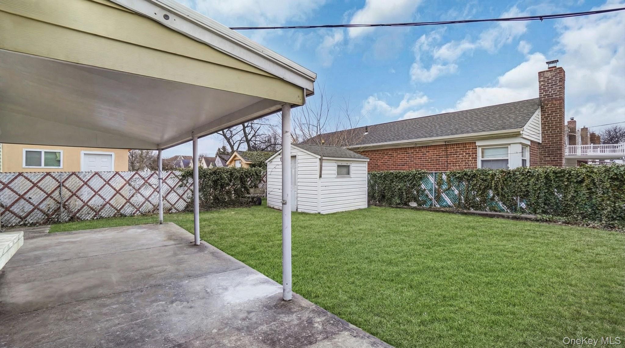 Single Family Little Neck  Queens, NY 11004, MLS-947651-5