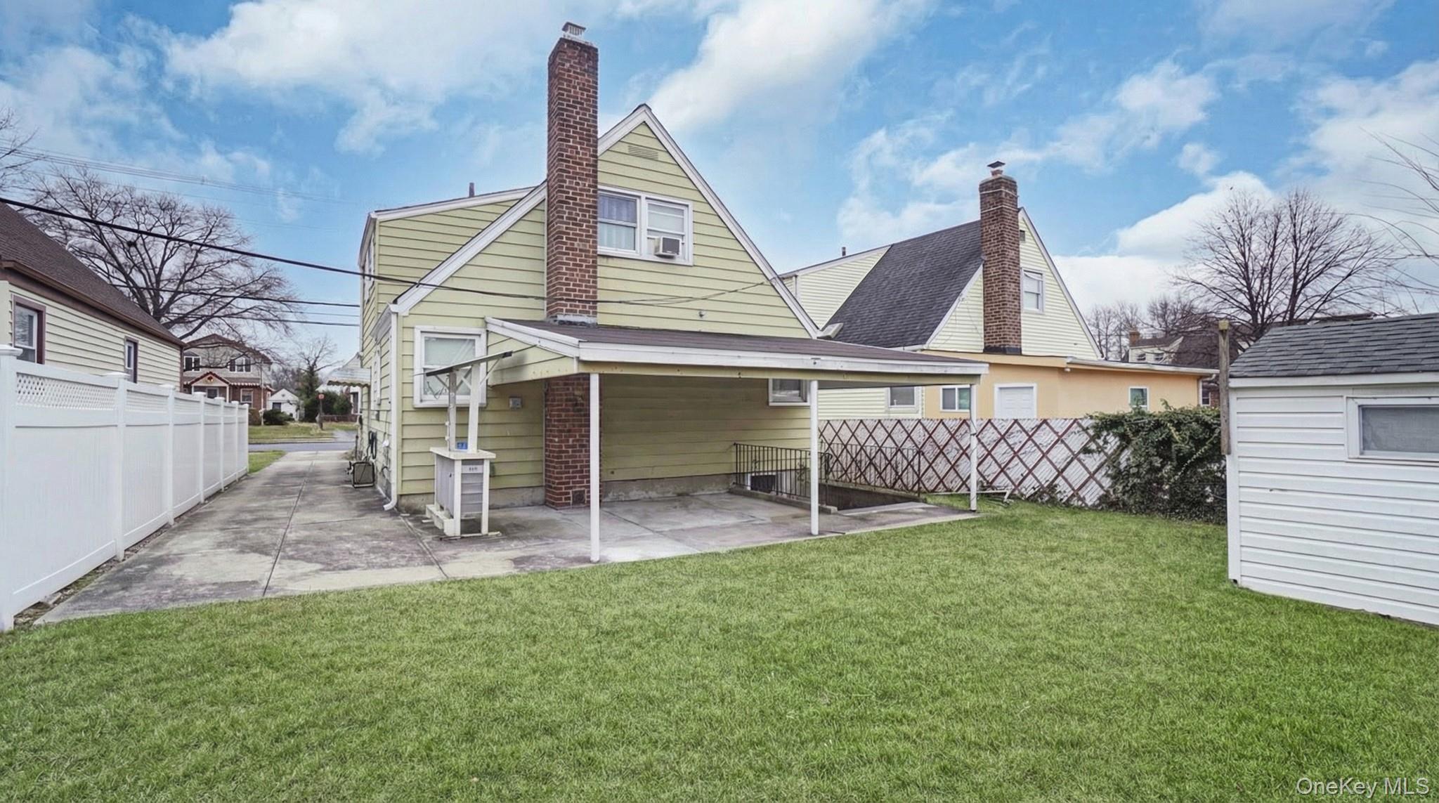 Single Family Little Neck  Queens, NY 11004, MLS-947651-6