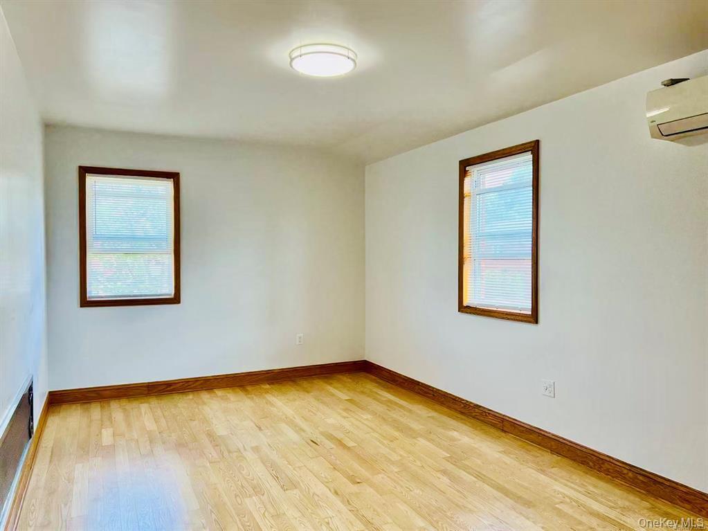 Single Family 195th  Queens, NY 11358, MLS-947711-8