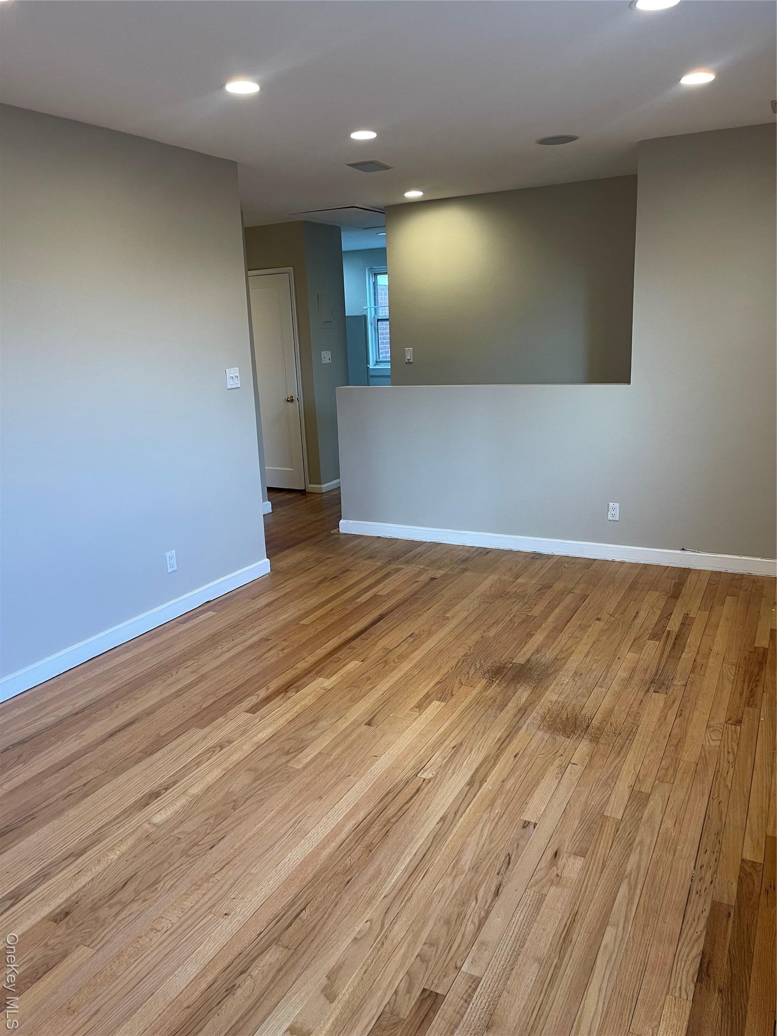 Apartment Langston  Queens, NY 11004, MLS-947714-4