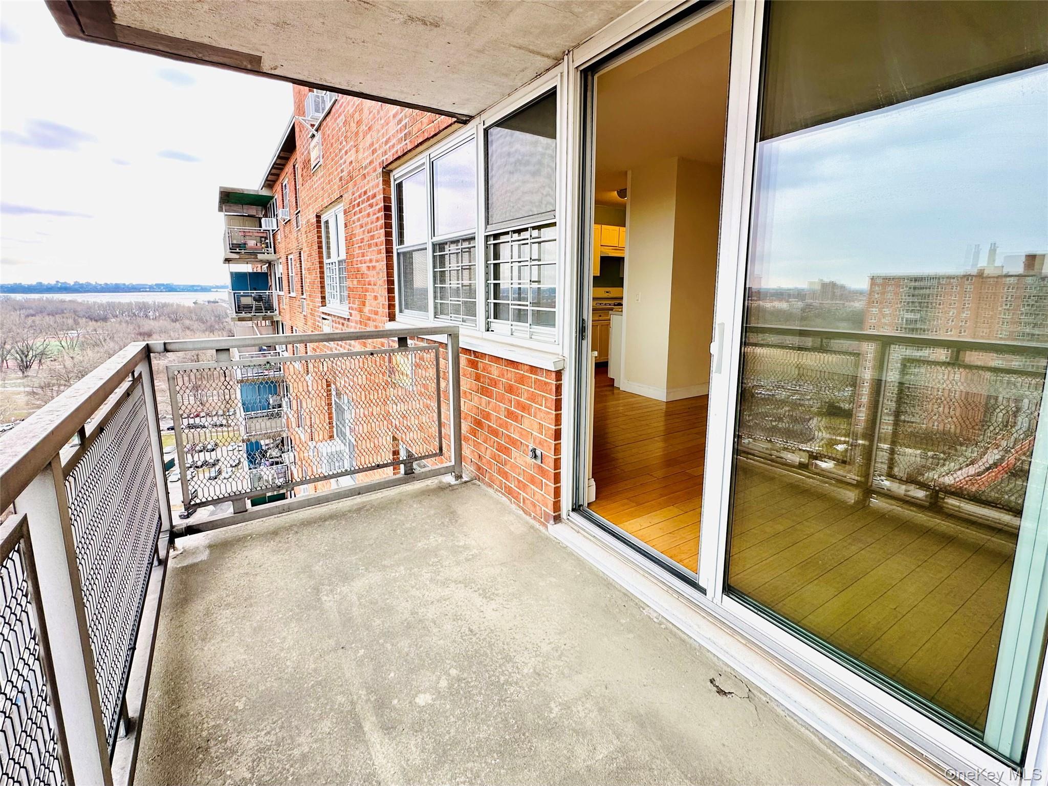 Coop Boynton  Bronx, NY 10473, MLS-947722-8