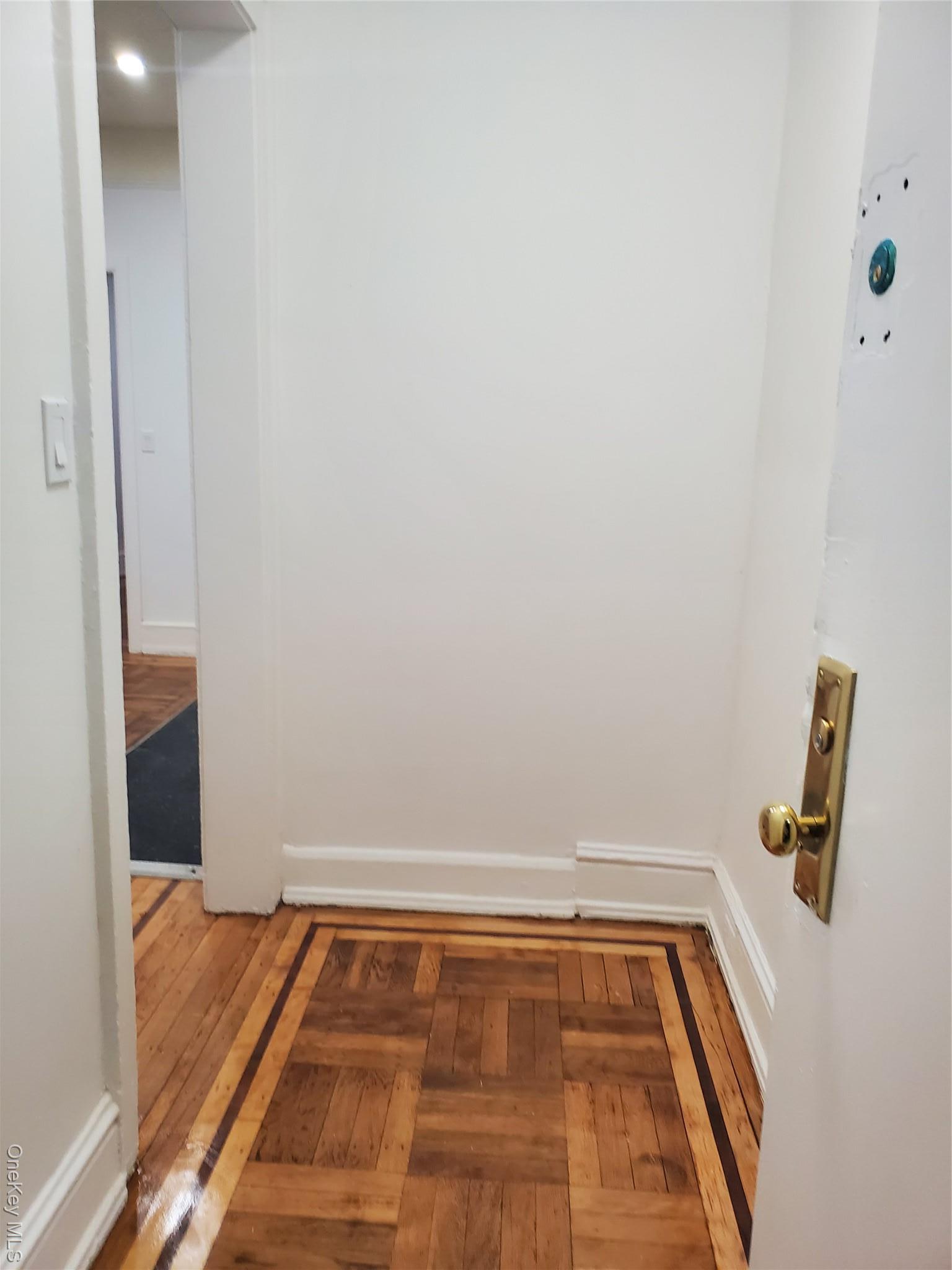 Apartment 86 Street  Queens, NY 11372, MLS-947739-2