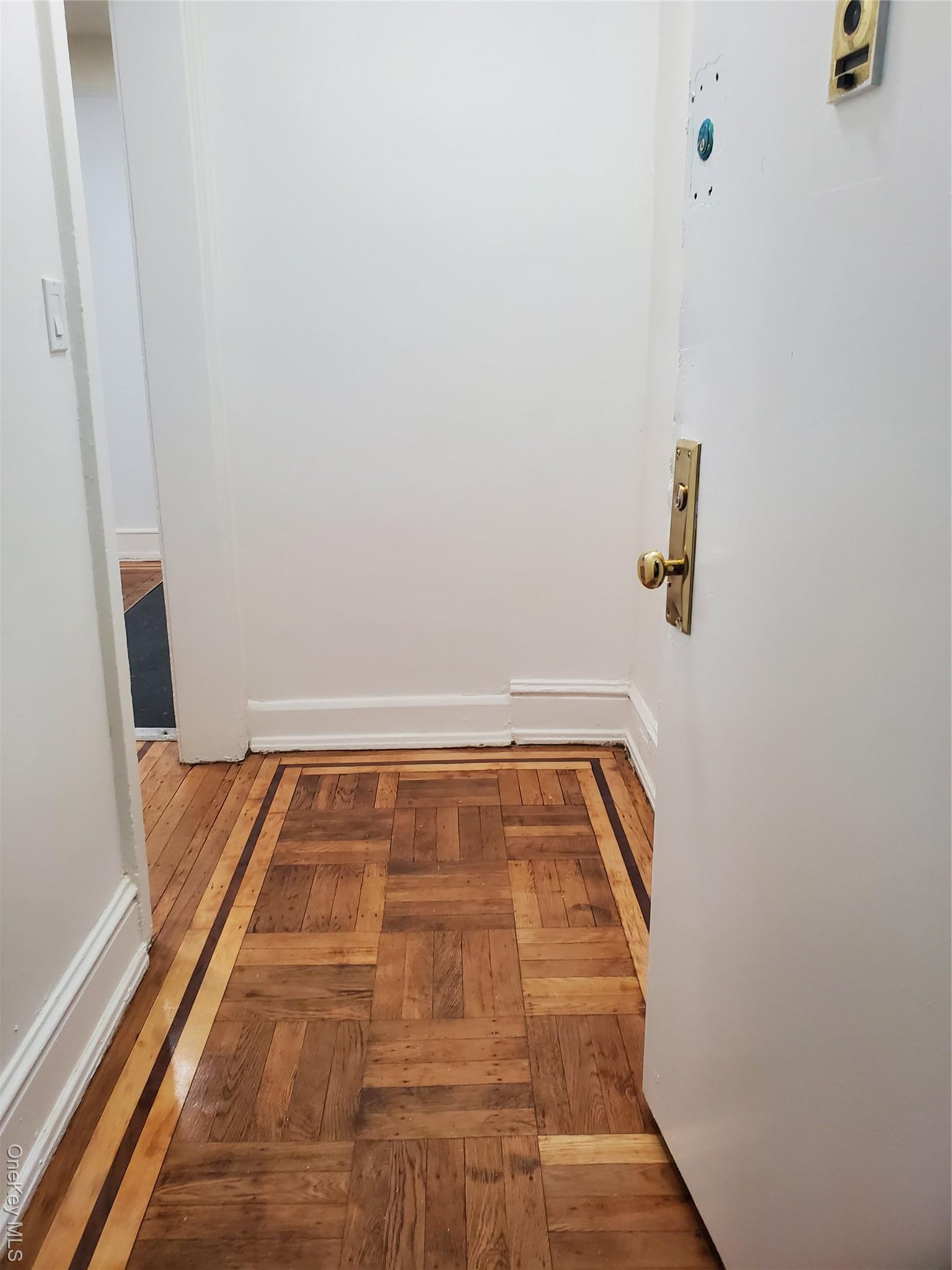 Apartment 86 Street  Queens, NY 11372, MLS-947739-3