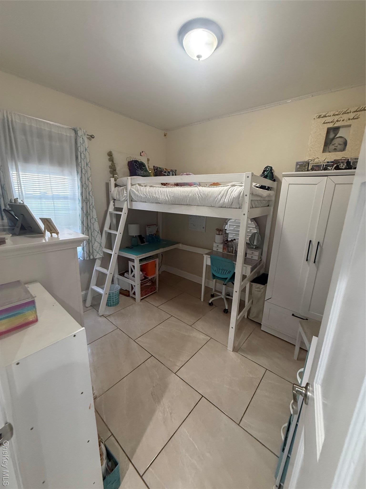 Single Family 84th  Queens, NY 11385, MLS-947796-11