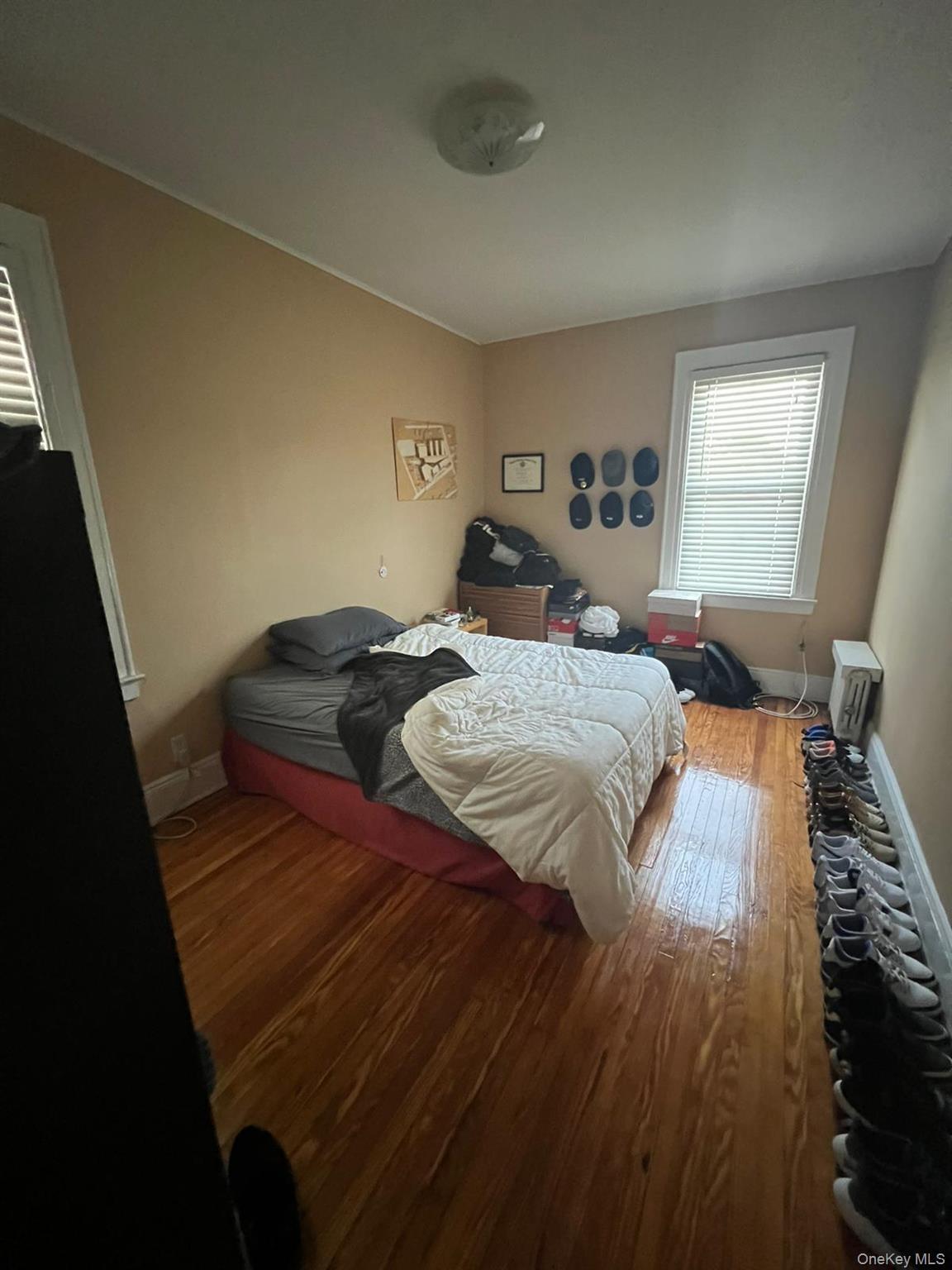 Single Family 84th  Queens, NY 11385, MLS-947796-24