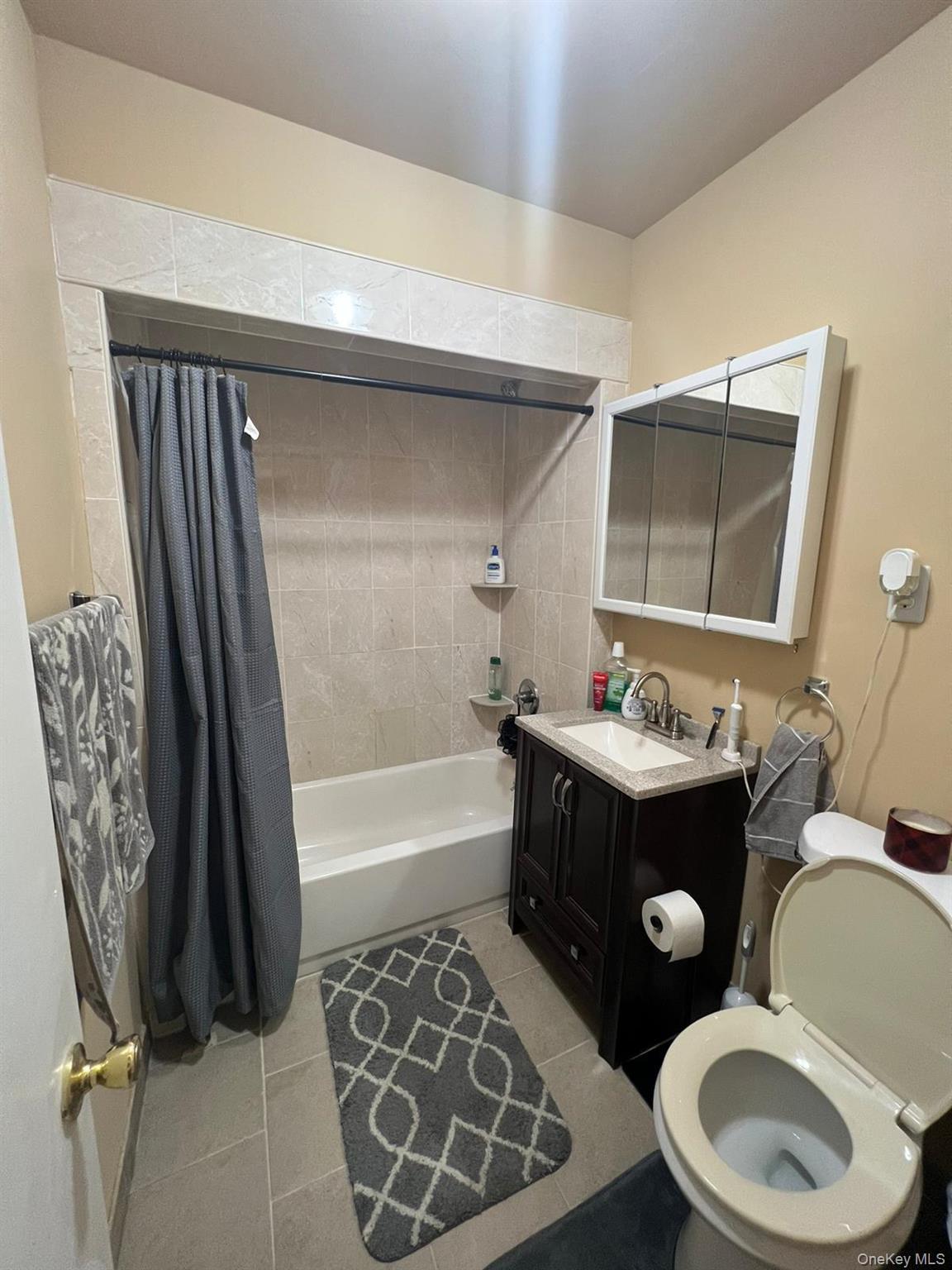 Single Family 84th  Queens, NY 11385, MLS-947796-27