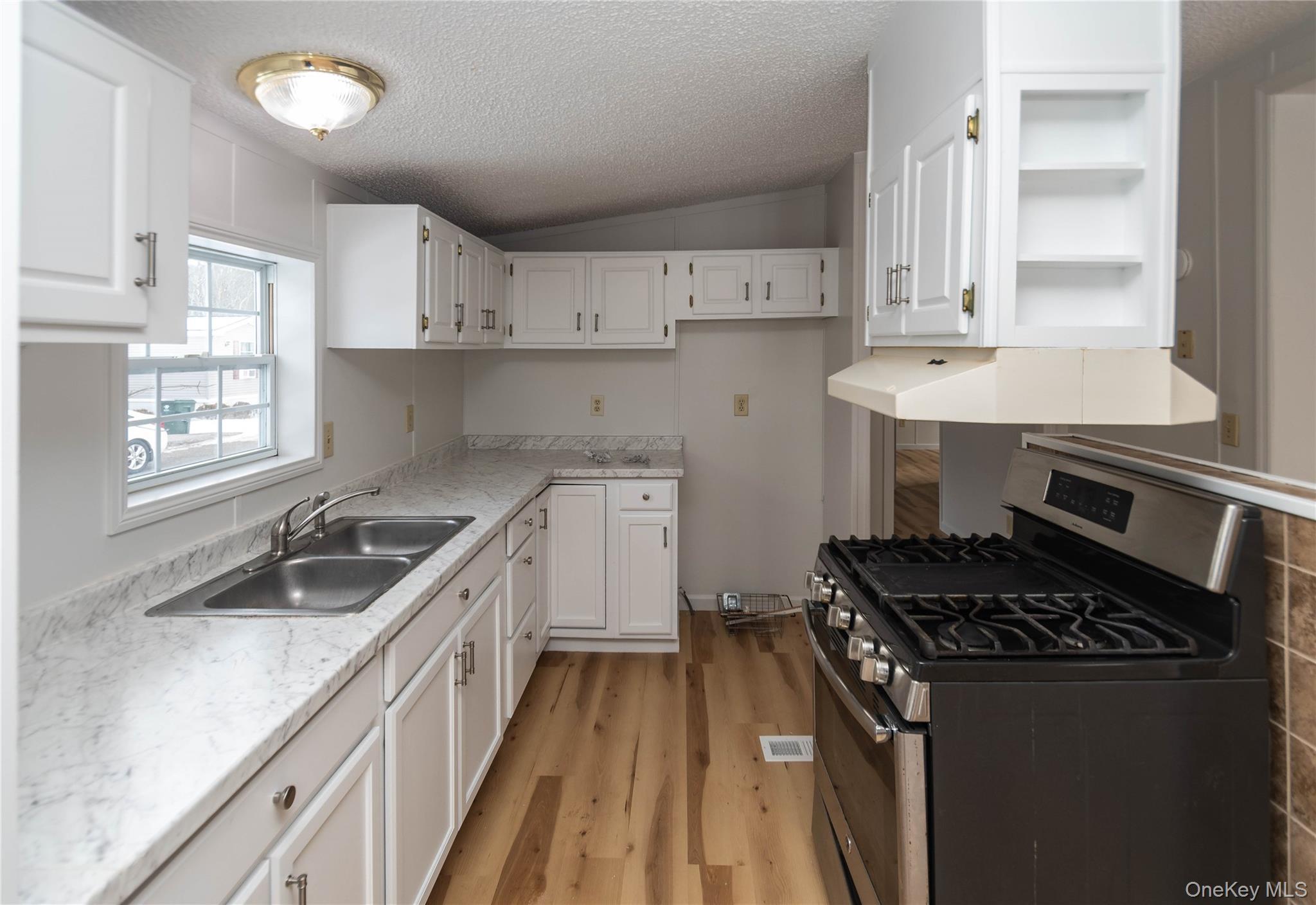 Single Family Lily  Orange County, NY 10930, MLS-947798-10