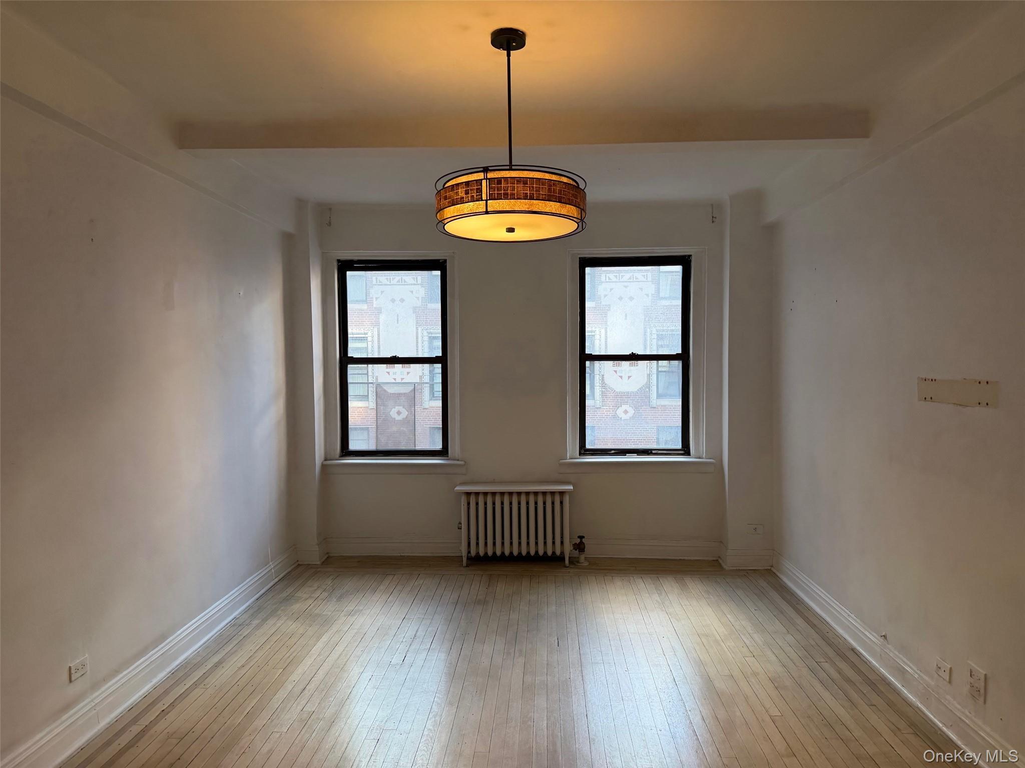 Coop E 49th Street  Manhattan, NY 10017, MLS-947818-5
