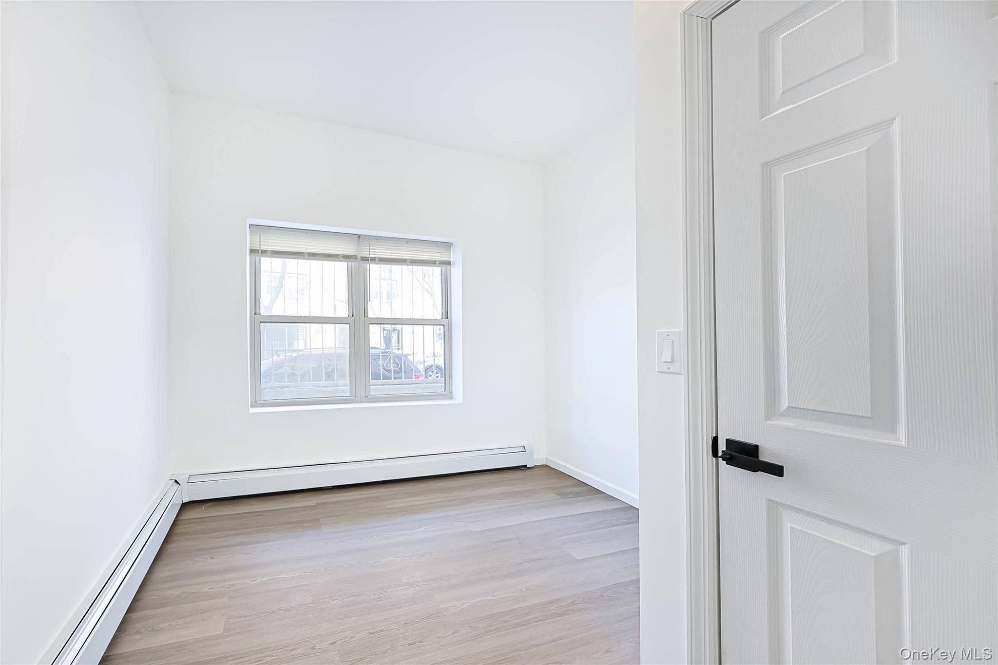 Single Family 165th Bronx, NY 10459, MLS-947844-2