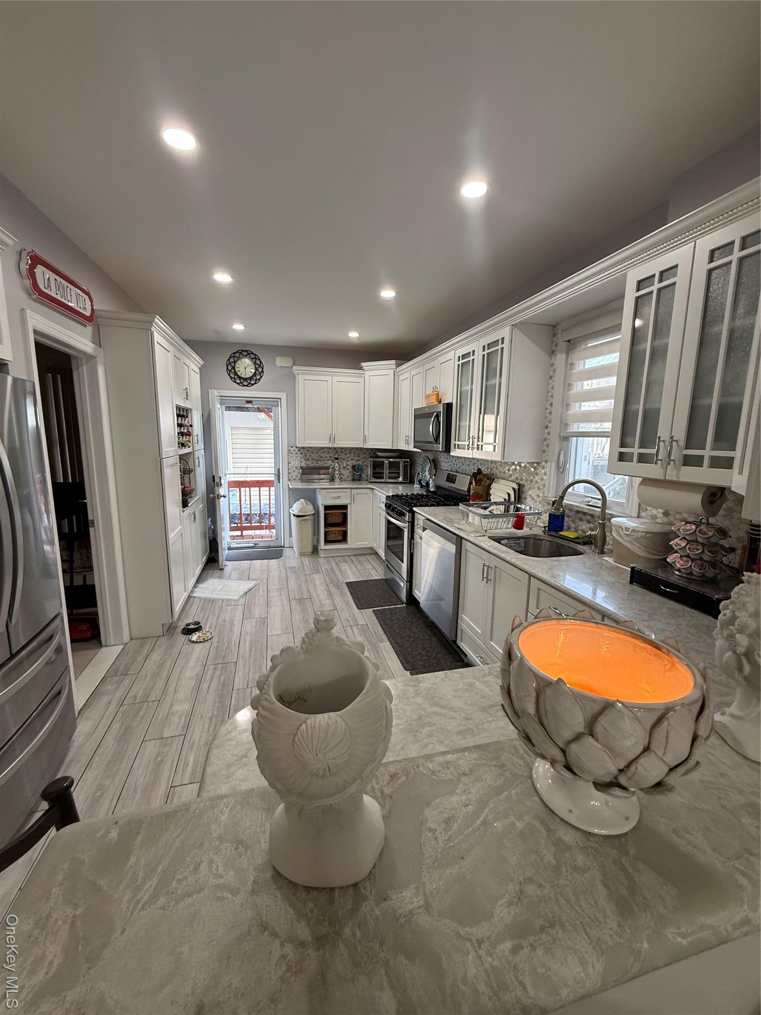 Single Family 84th Queens, NY 11385, MLS-947952-13