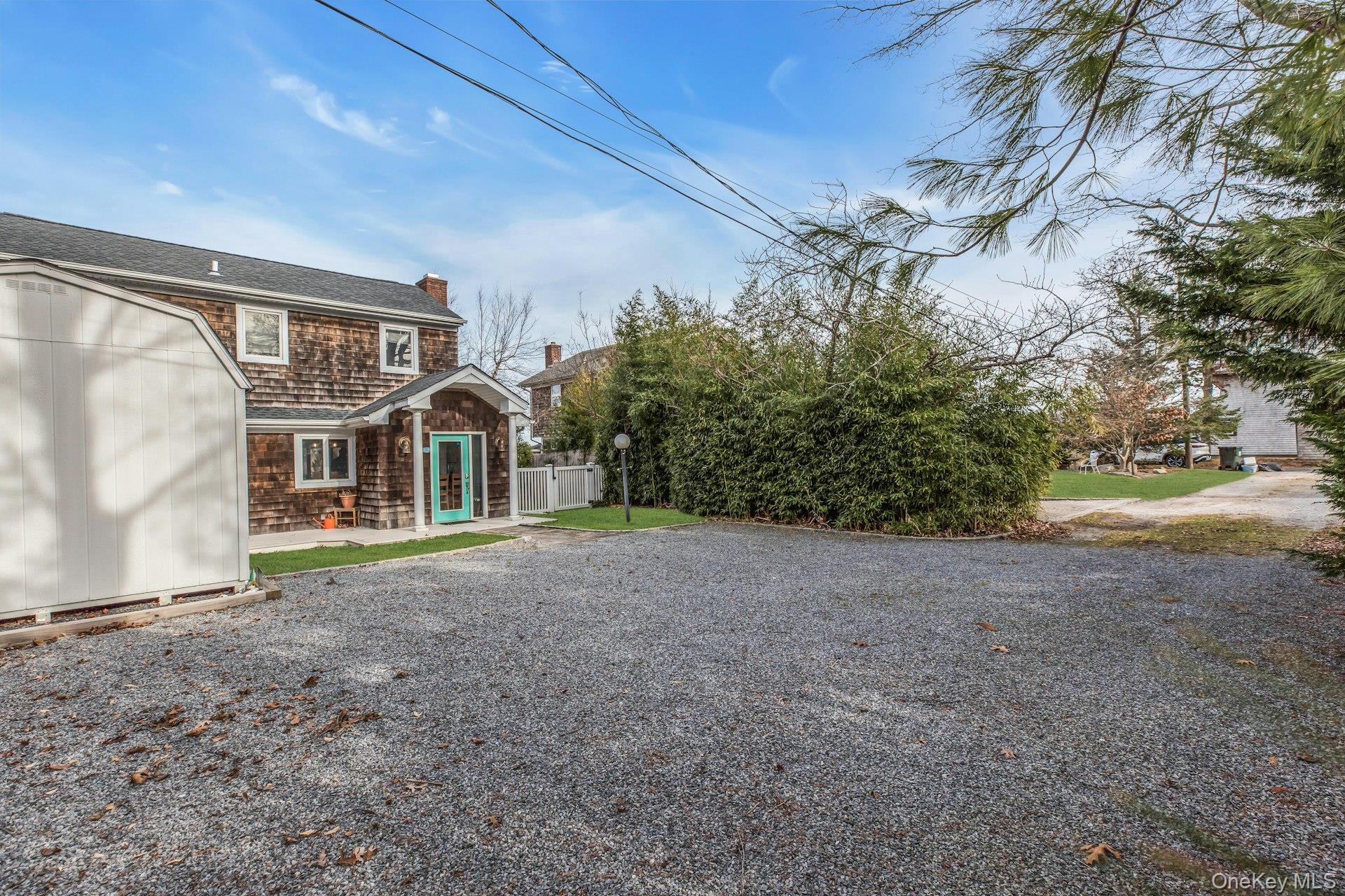 Single Family W End Avenue  Suffolk County, NY 11942, MLS-947960-3