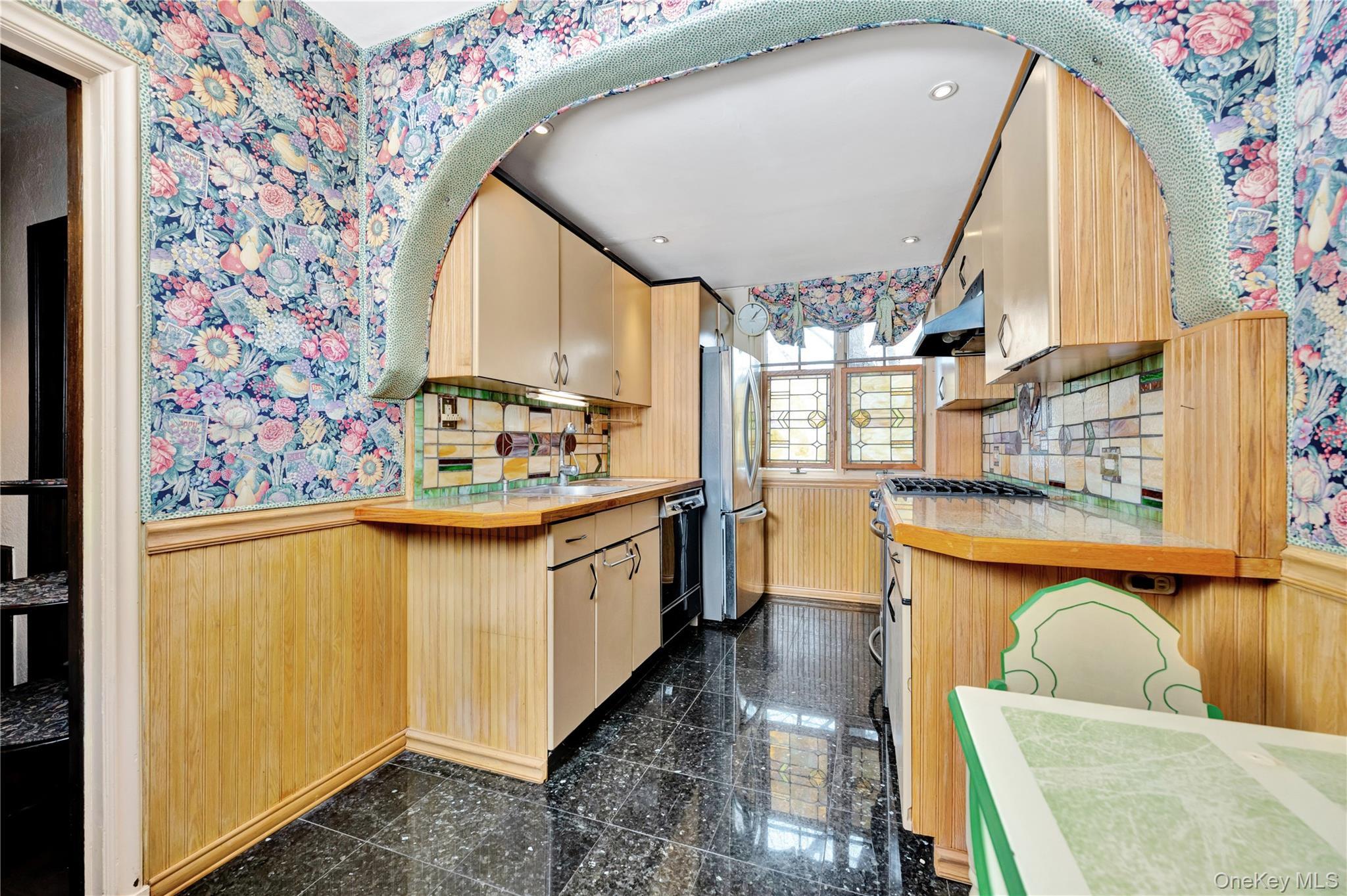 Single Family 33rd  Queens, NY 11358, MLS-947987-13