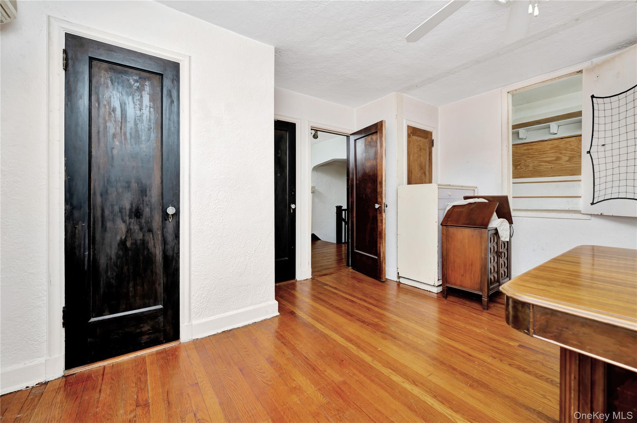 Single Family 33rd  Queens, NY 11358, MLS-947987-19