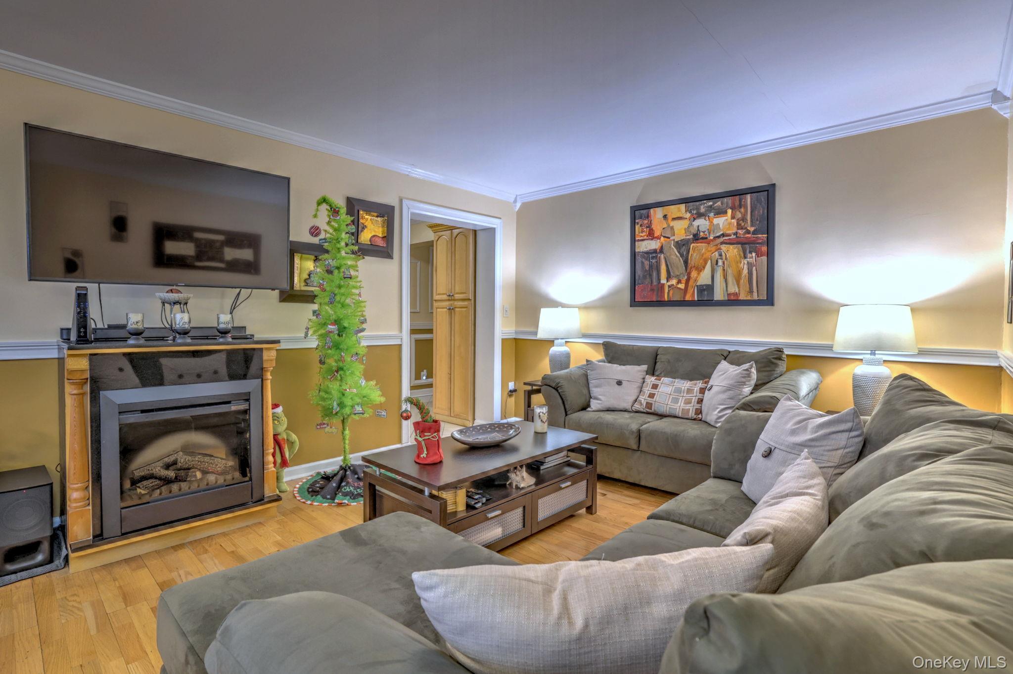 Coop Pelham  Westchester County, NY 10805, MLS-947991-10