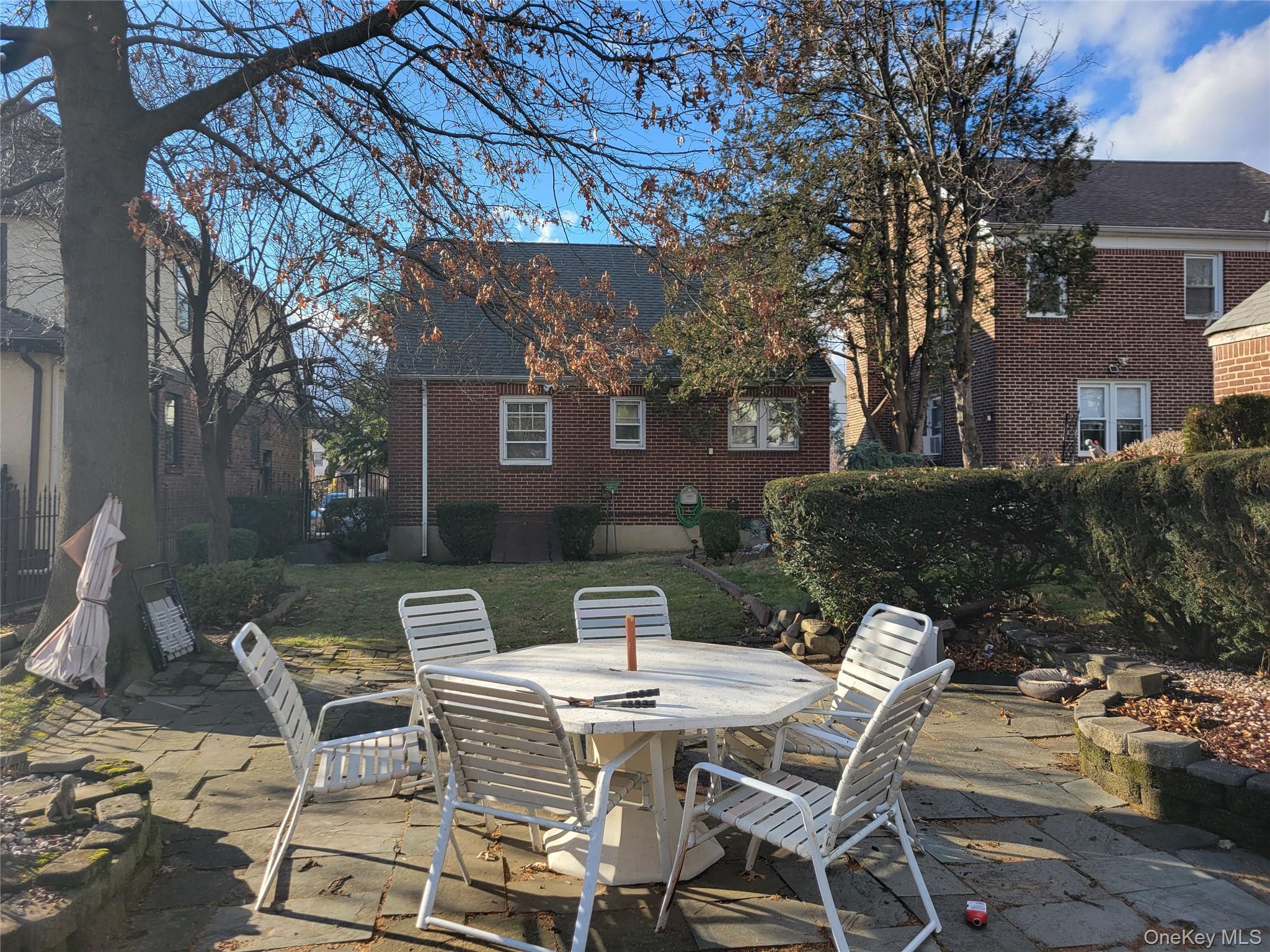 Single Family 149 Queens, NY 11354, MLS-948016-18