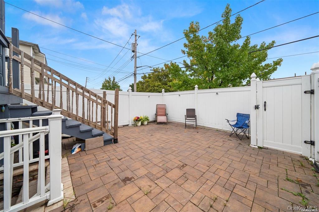 Single Family Woodcrest  Staten Island, NY 10303, MLS-948039-13