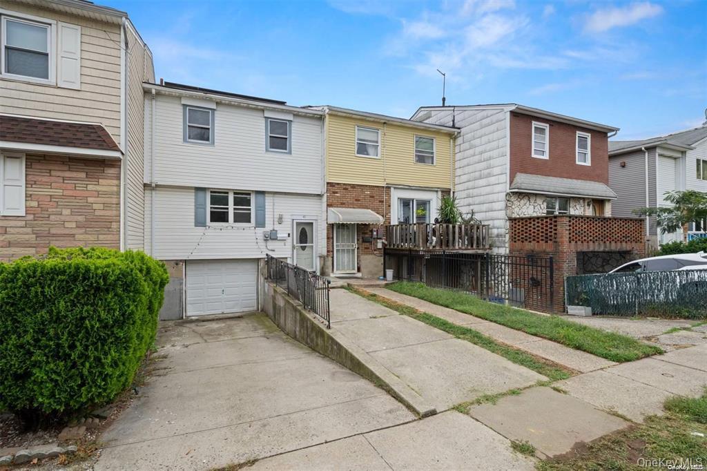 Single Family Woodcrest  Staten Island, NY 10303, MLS-948039-2