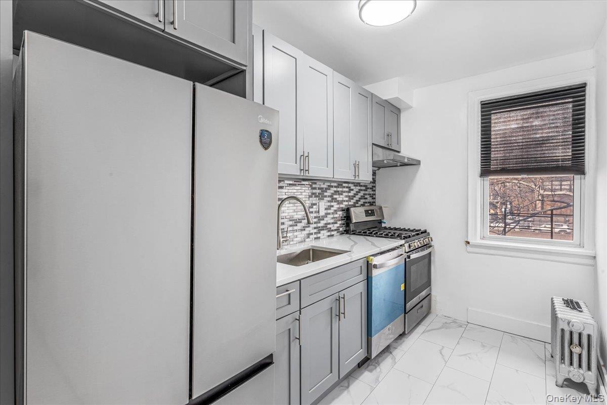 Single Family Grand Central  Queens, NY 11432, MLS-948043-18