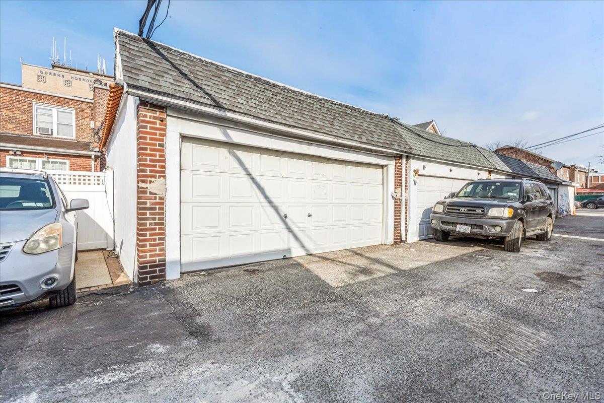 Single Family Grand Central  Queens, NY 11432, MLS-948043-26