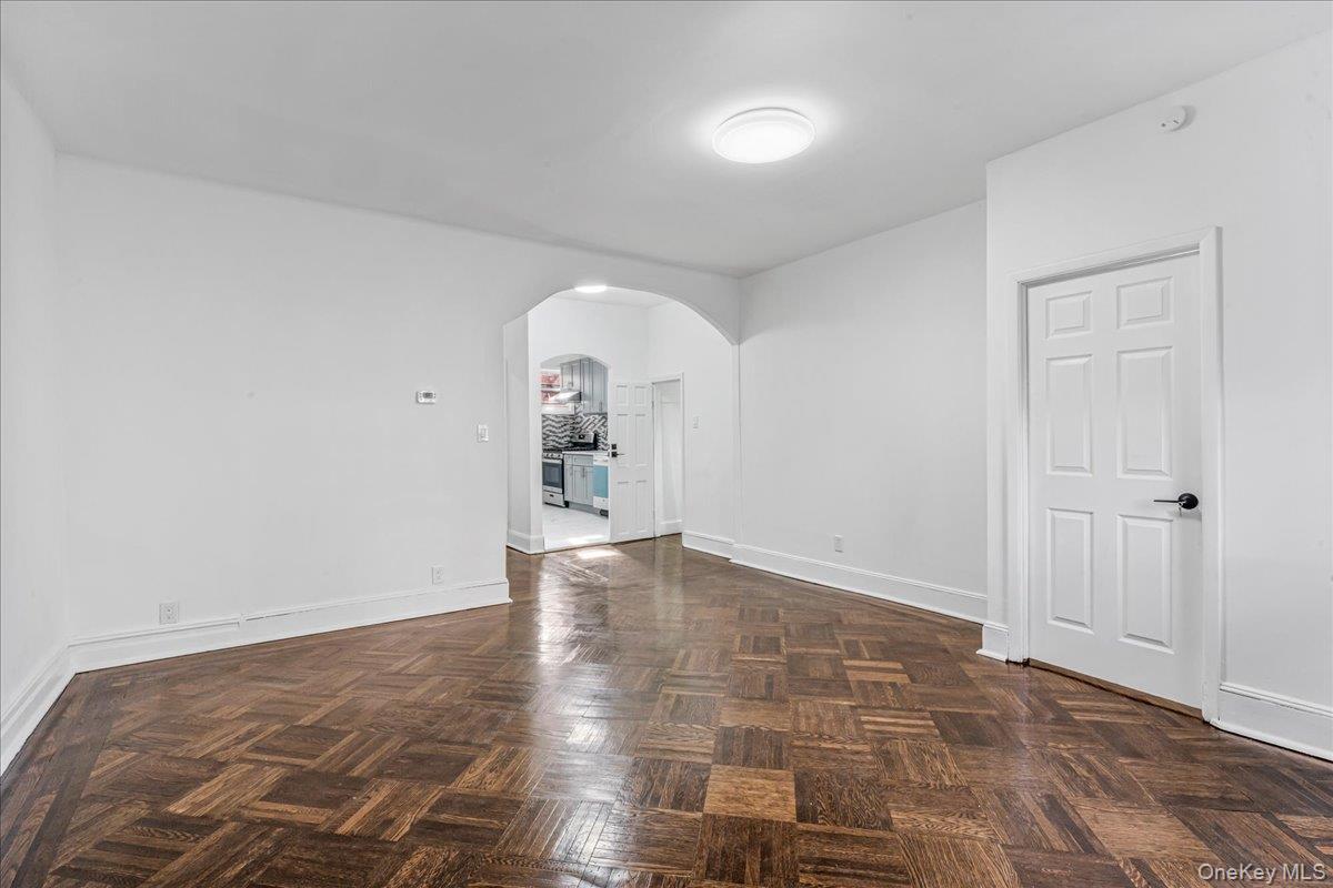 Single Family Grand Central  Queens, NY 11432, MLS-948043-3