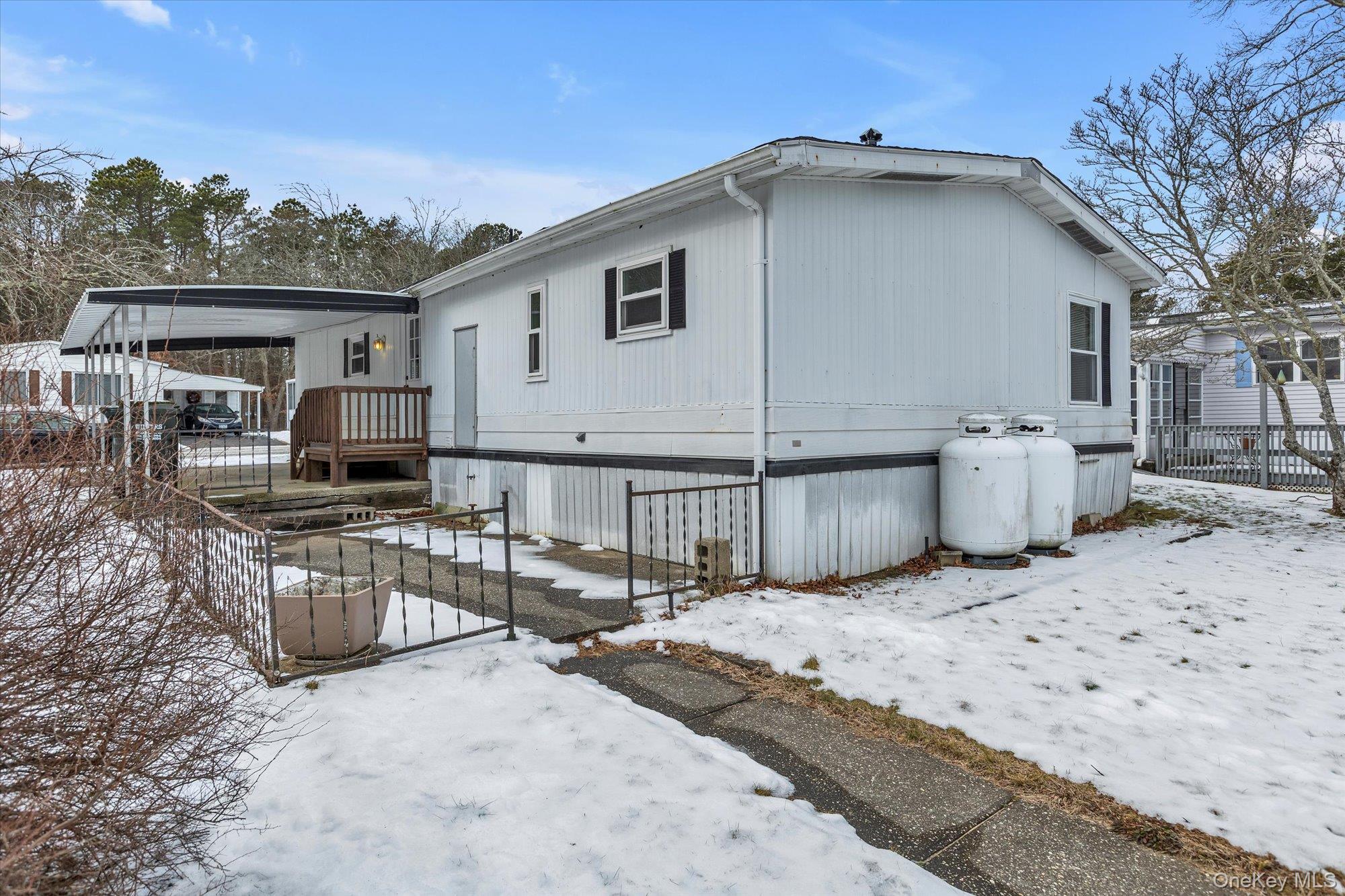 Single Family Riverleigh  Suffolk County, NY 11901, MLS-948045-15