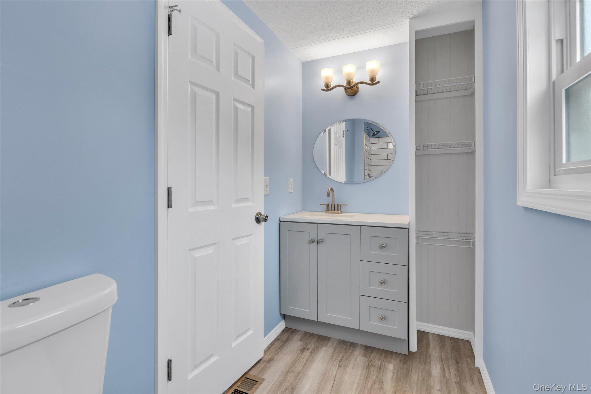 Single Family Riverleigh  Suffolk County, NY 11901, MLS-948045-9