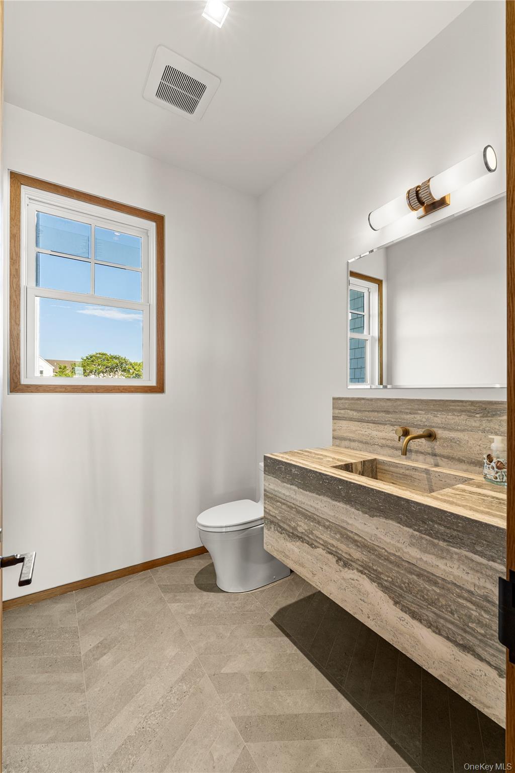 Single Family Quogo Neck Lane Suffolk County, NY 11959, MLS-948054-13