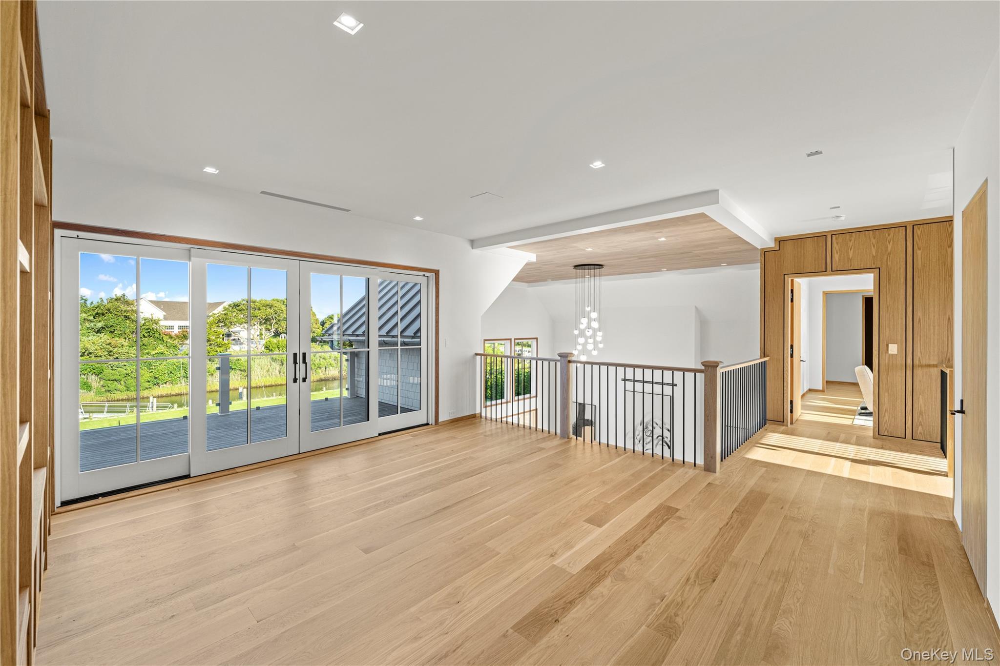 Single Family Quogo Neck Lane Suffolk County, NY 11959, MLS-948054-17