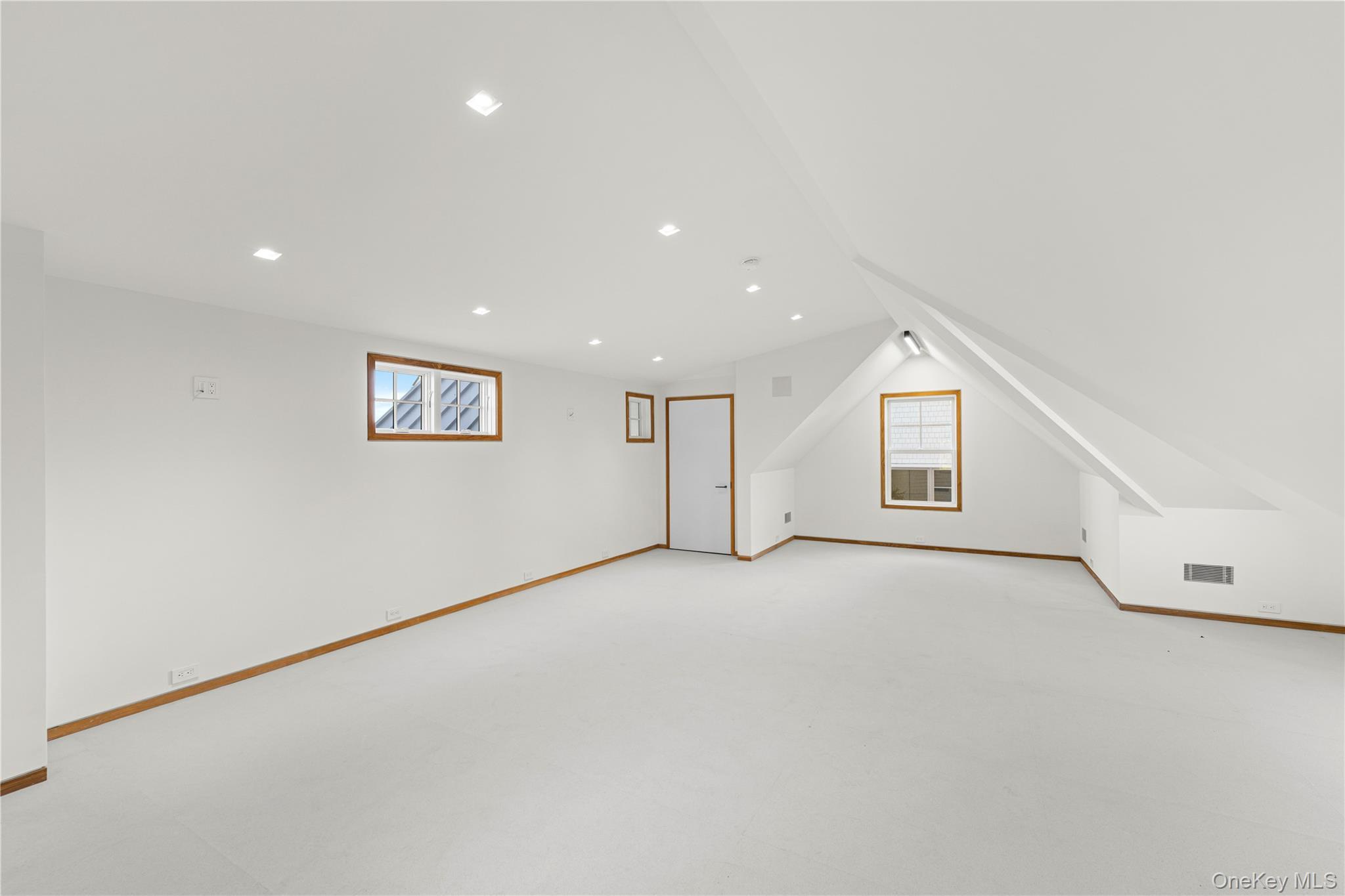 Single Family Quogo Neck Lane Suffolk County, NY 11959, MLS-948054-35