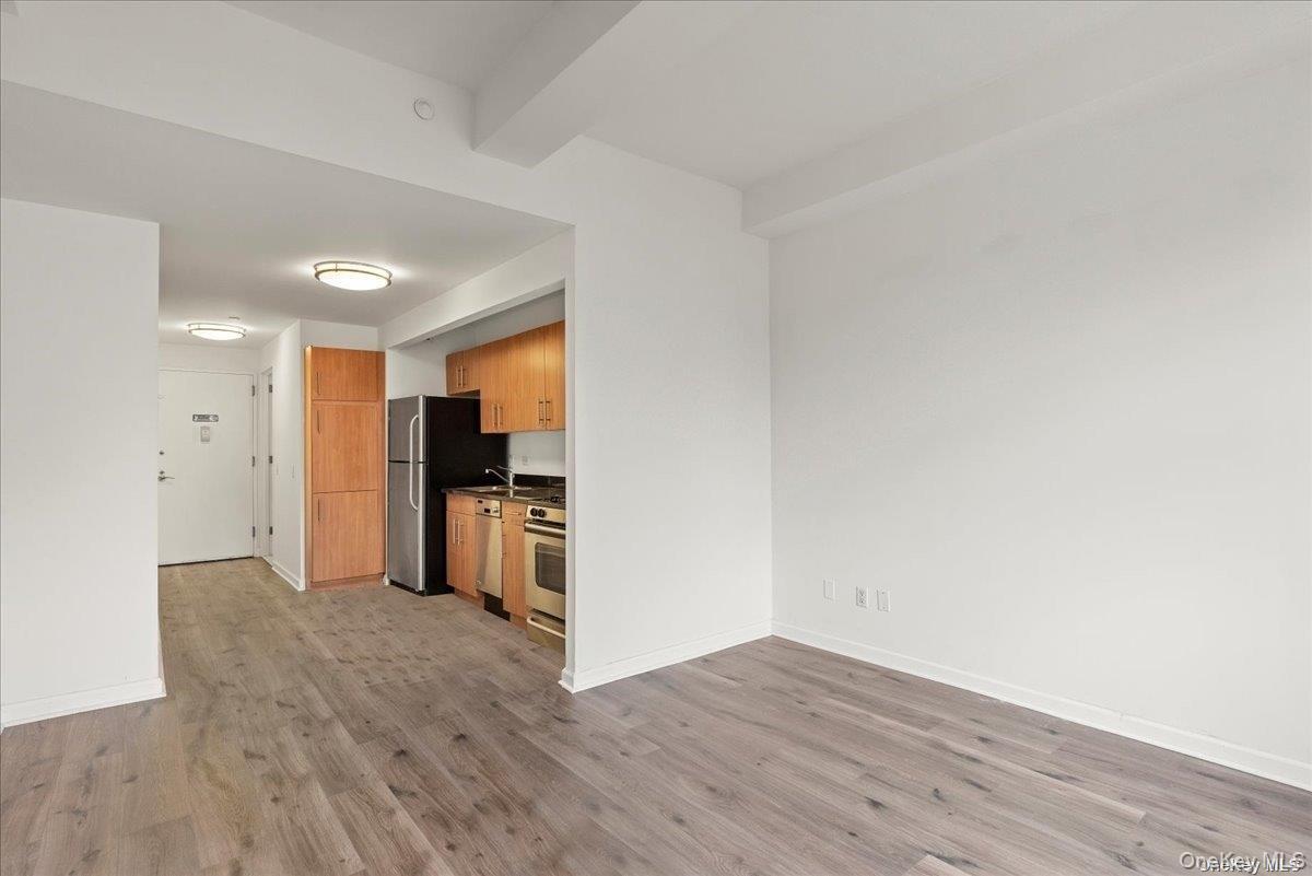 Apartment West  Manhattan, NY 10004, MLS-948067-10