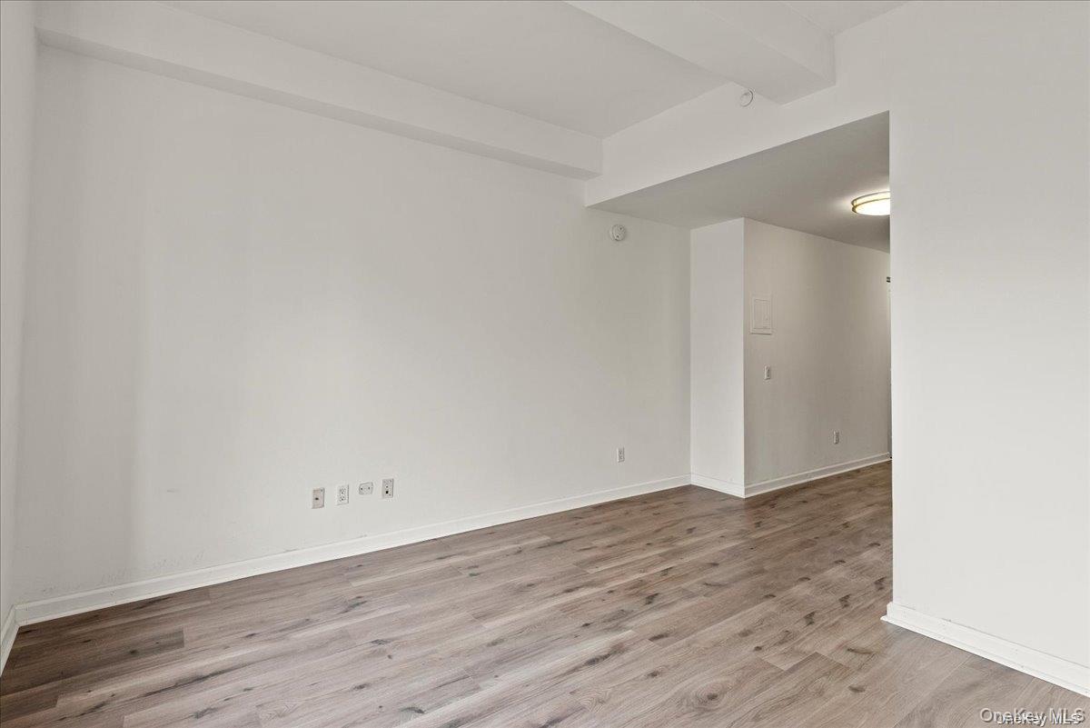 Apartment West  Manhattan, NY 10004, MLS-948067-11
