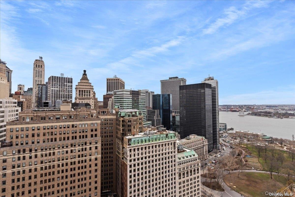 Apartment West  Manhattan, NY 10004, MLS-948067-15