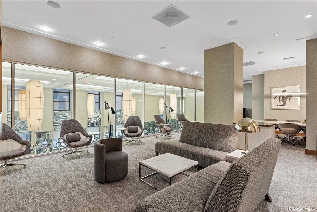 Apartment West  Manhattan, NY 10004, MLS-948067-20