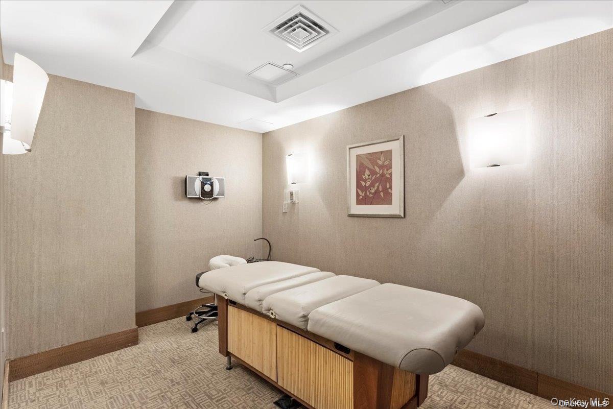 Apartment West  Manhattan, NY 10004, MLS-948067-26