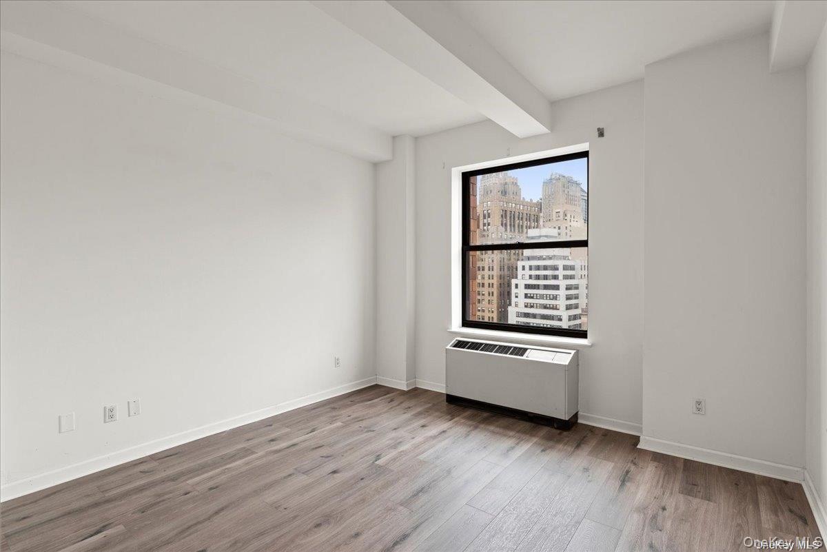 Apartment West  Manhattan, NY 10004, MLS-948067-7