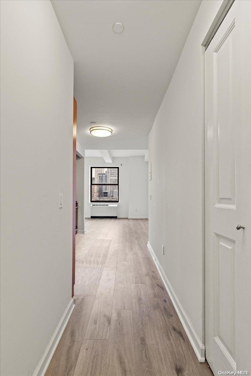 Apartment West  Manhattan, NY 10004, MLS-948067-9