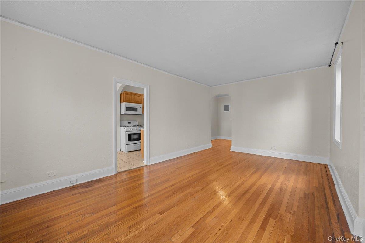 Coop William  Westchester County, NY 10552, MLS-948103-6