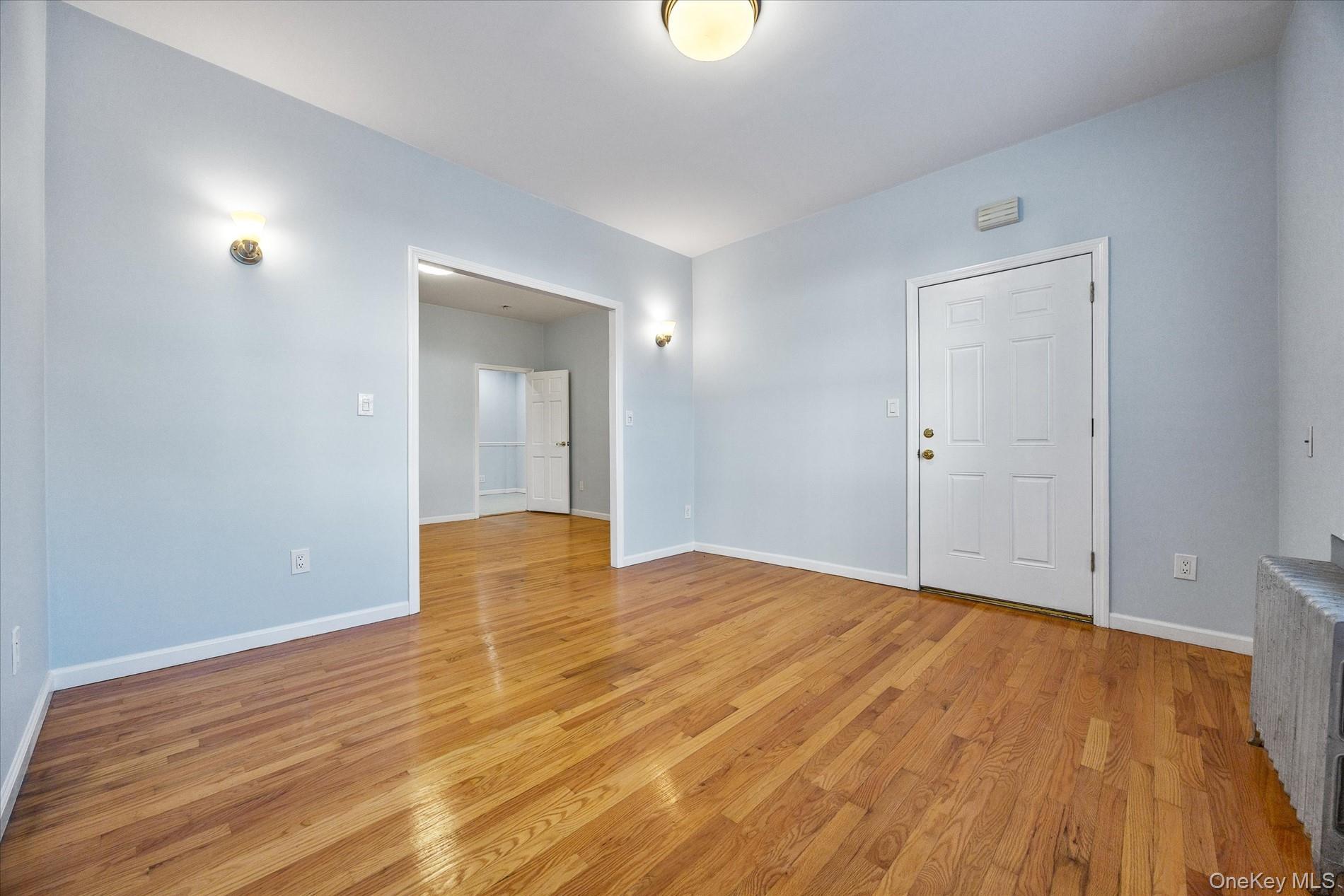 Single Family 47th  Queens, NY 11377, MLS-948109-6